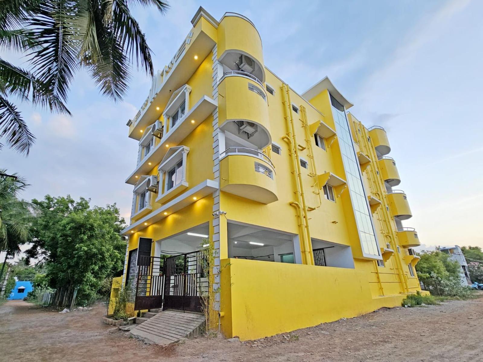 Auro Galaxy Villa Puducherry Eksteriør billede
