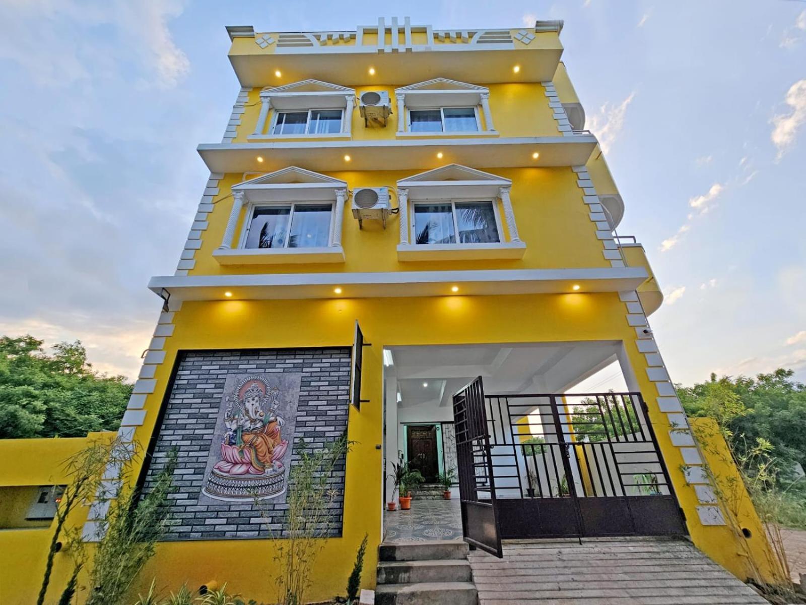 Auro Galaxy Villa Puducherry Eksteriør billede